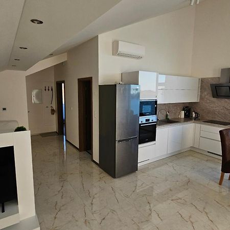 Vila Ferie Dunajska Luzna Ngoại thất bức ảnh