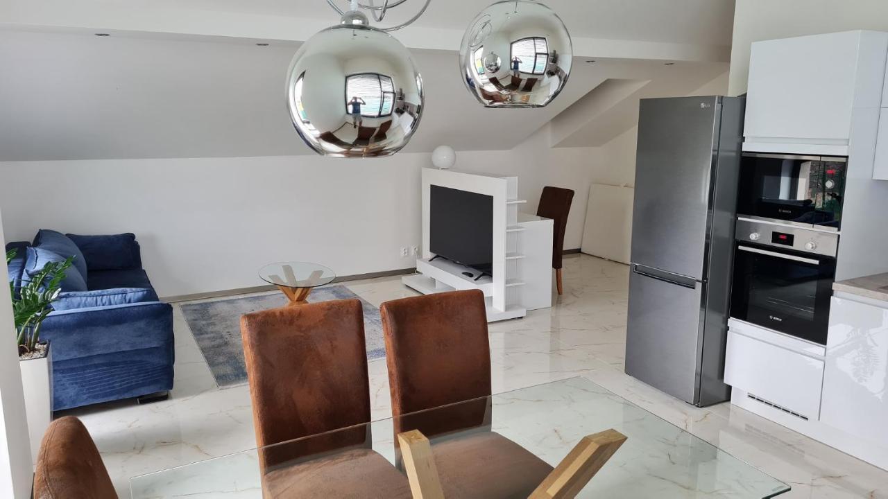Vila Ferie Dunajska Luzna Ngoại thất bức ảnh