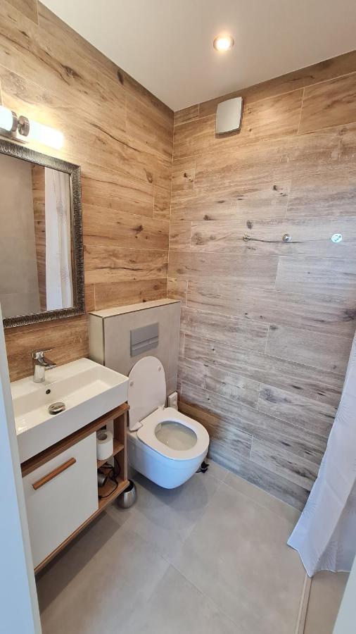 Vila Ferie Dunajska Luzna Ngoại thất bức ảnh